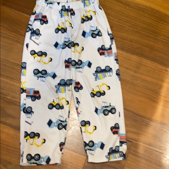 Carter’s construction pajama set size 6 - Picture 6 of 8
